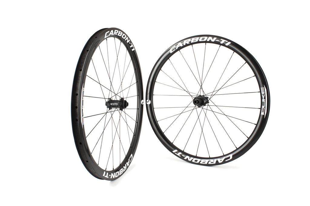 X-Wheel Hub Detail